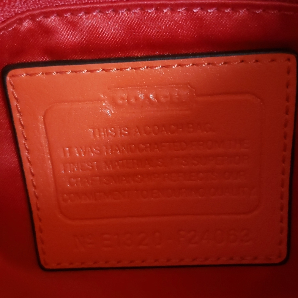 Coach Purse - Picture 4 of 8